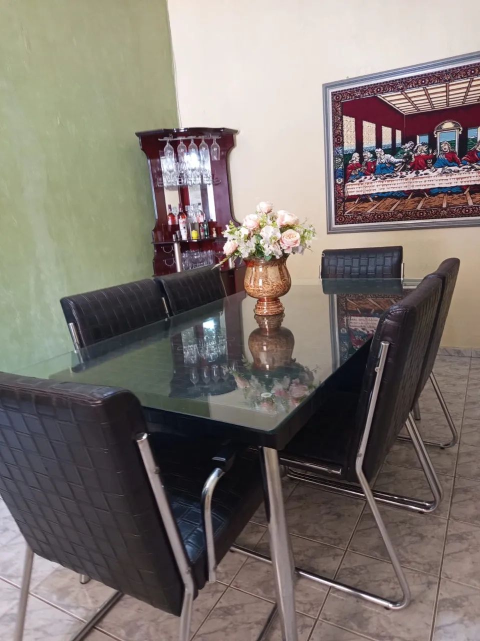 Mesa de jantar couro e vidro 6 lugares  - Foto 3