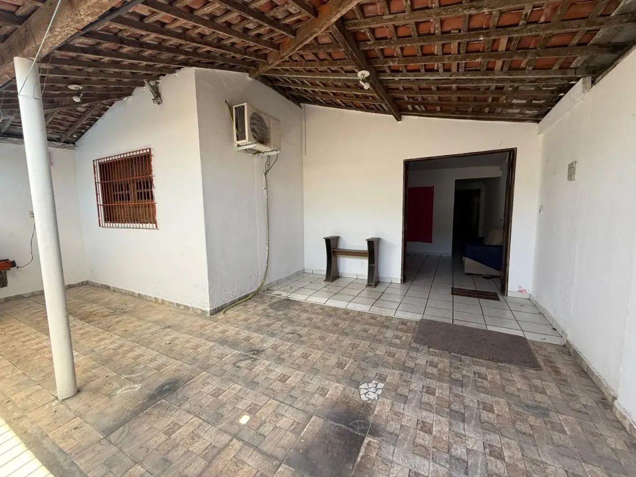 CASA A VENDA NO EUSTÁQUIO