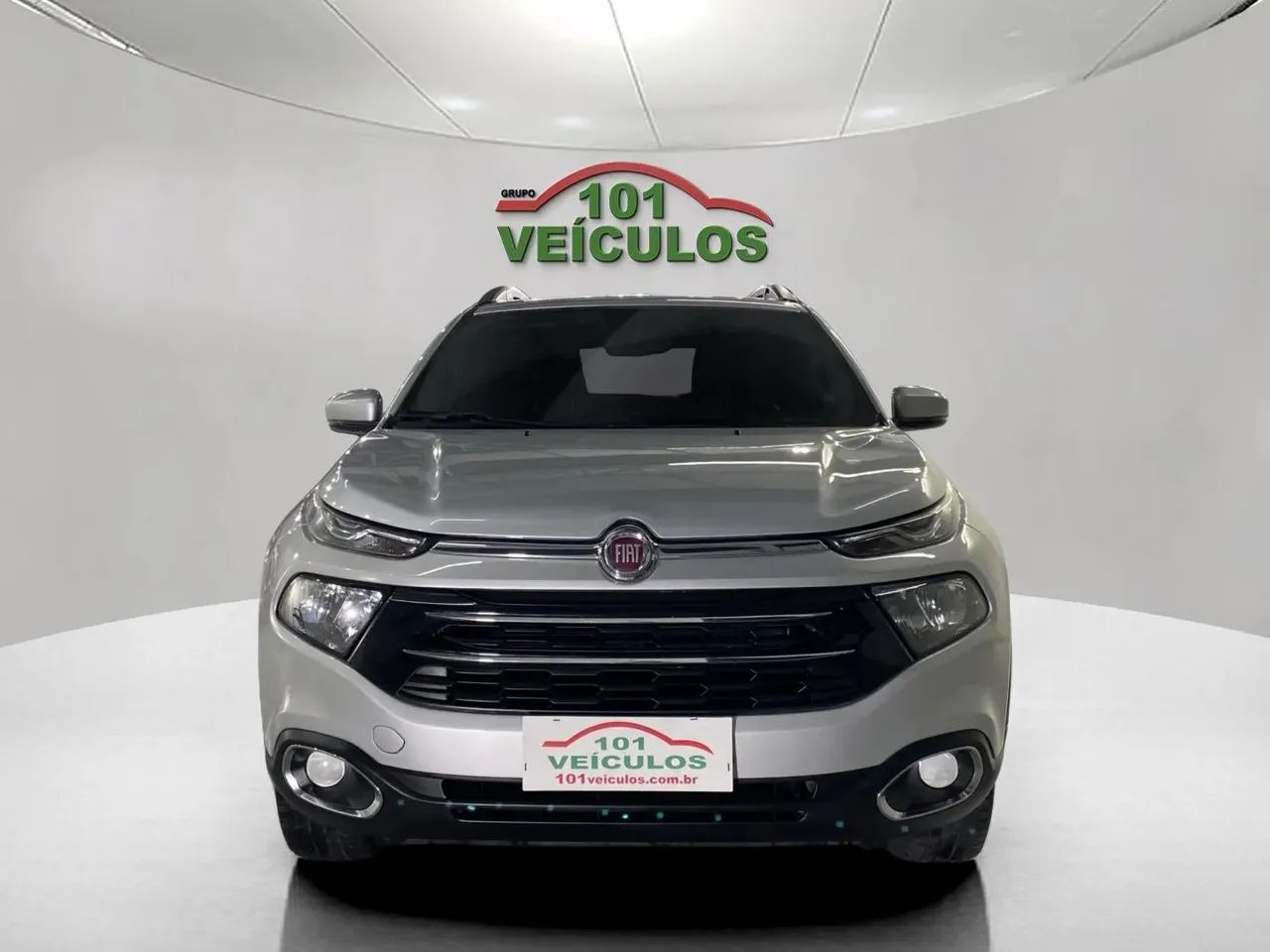 Fiat Toro Freedom 1.8 16V Flex Aut. 2017 - Foto 2