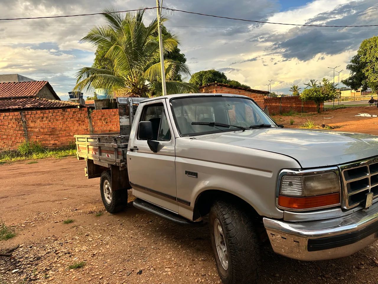 Ford F-1000 F-1000 XLT 2.5 HSD Diesel TB 1997