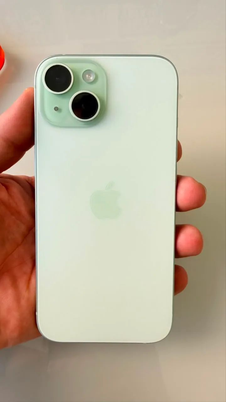 Vendo IPhone 15 128gb cor verde