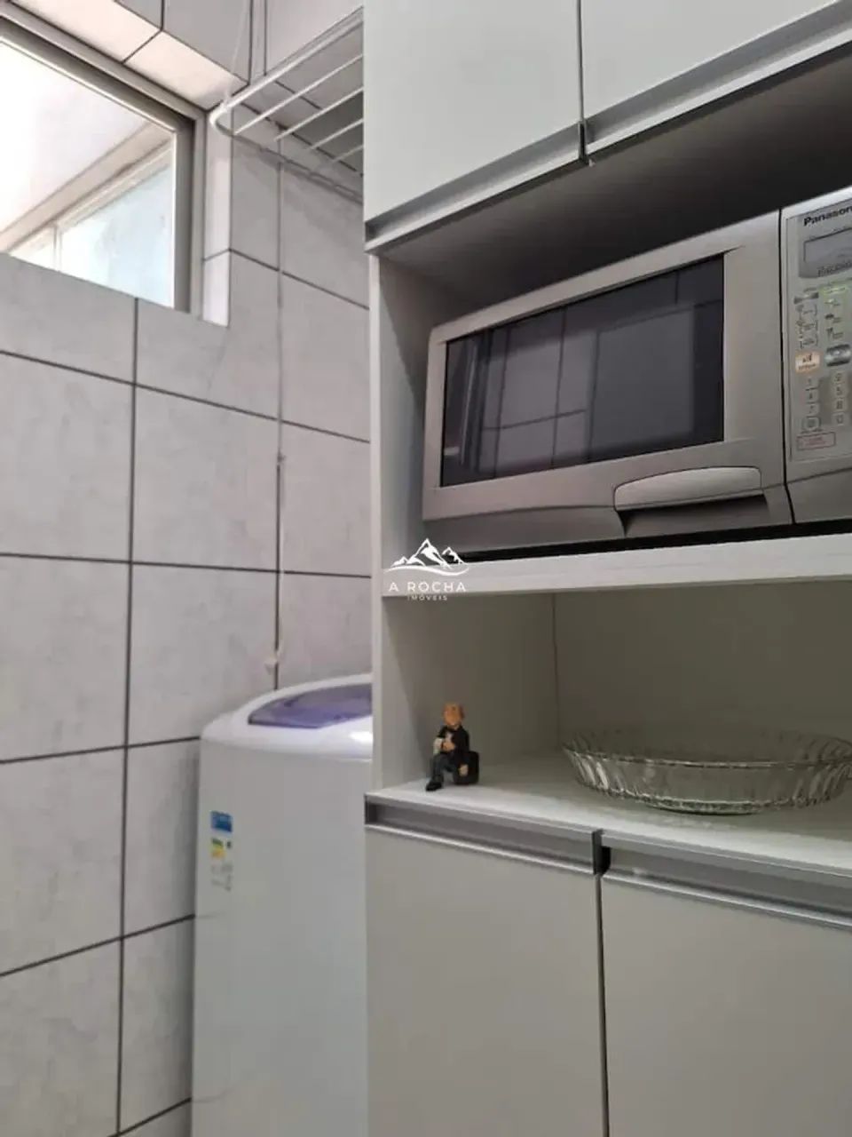 APTO SEMI-MOBILIADO DE 01 DORMITÓRIO, COQUEIROS - FLORIANÓPOLIS - Foto 4