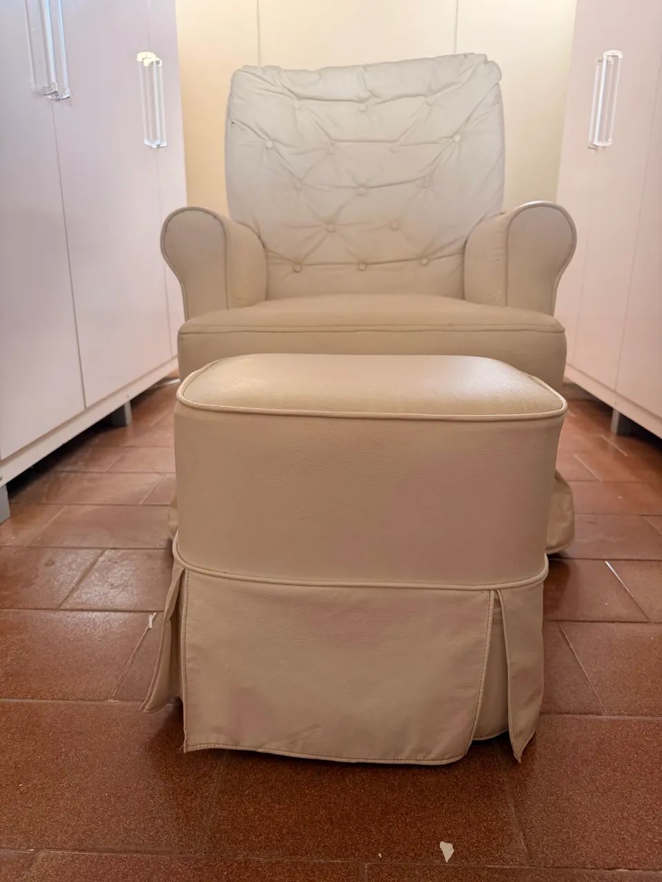Nursing Chair422082013478277120