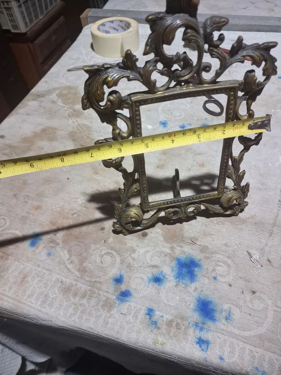 Porta retrato antigo .feito em bronze . - Foto 4