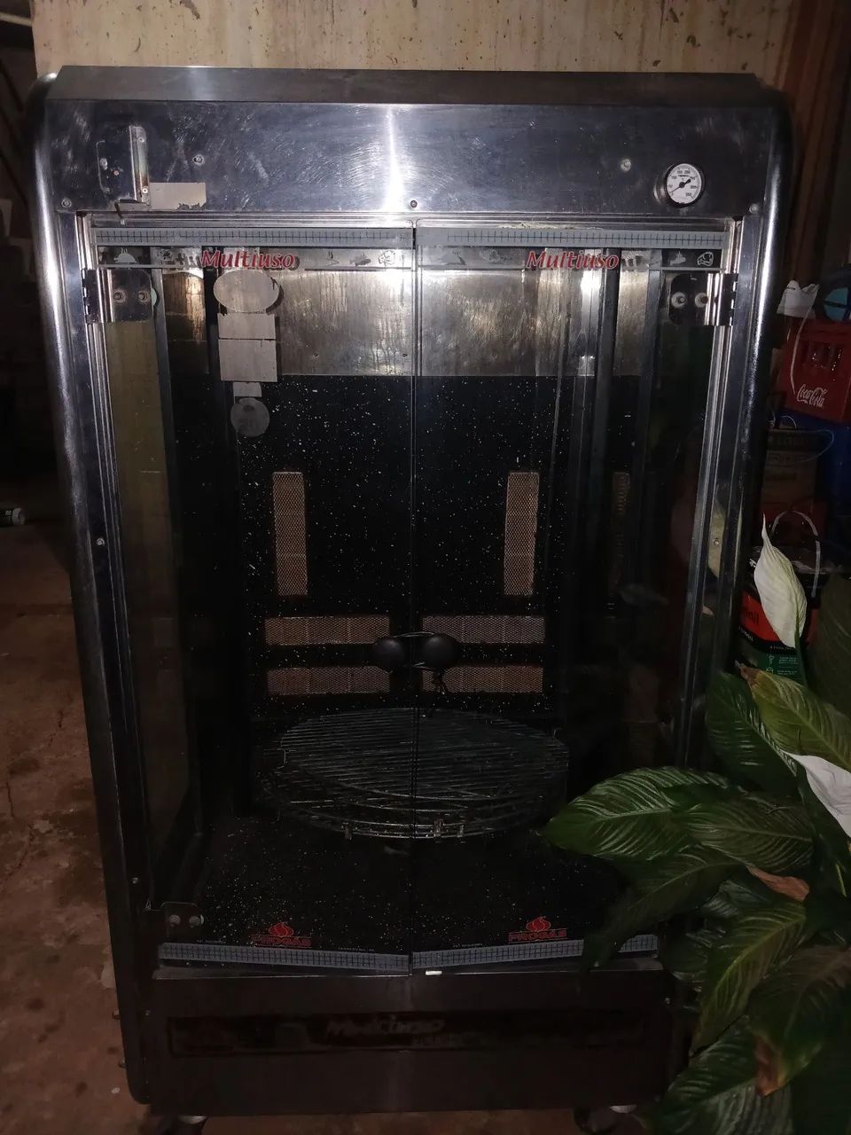 Maquina de Assar Carnes Frangos - Foto 2