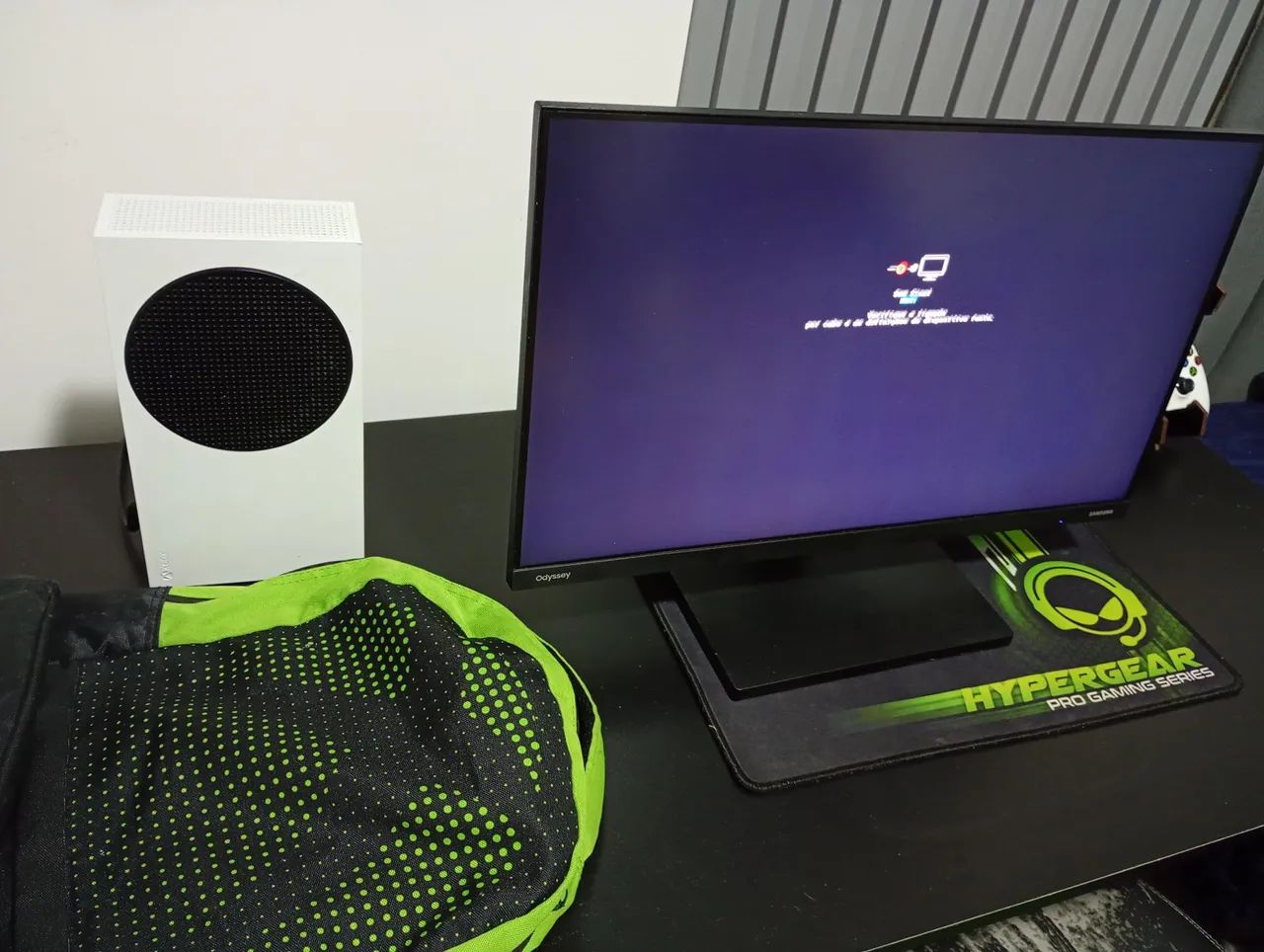 Xbox Series S e Monitor Samsung