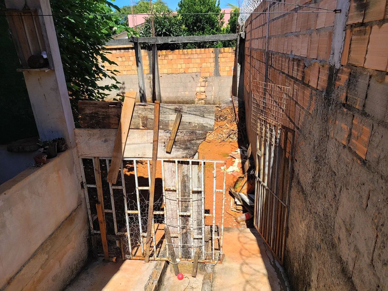 Vendo casa Cidade Ocidental  - Foto 5