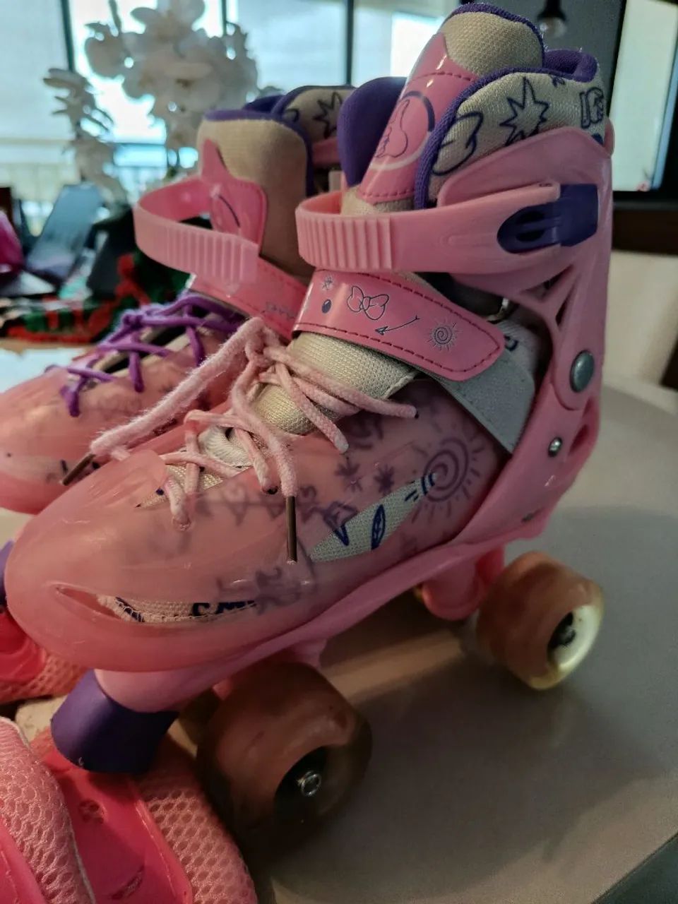 Patins Infantil - Excelente estado - Tam. Ajustavél - Foto 3