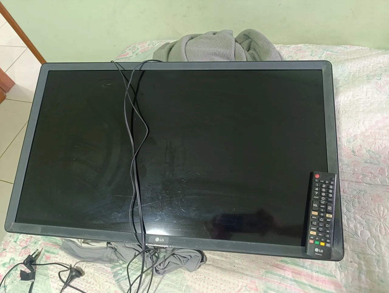 TV Smart 32 Polegadas - Excelente Estado!  - Foto 2