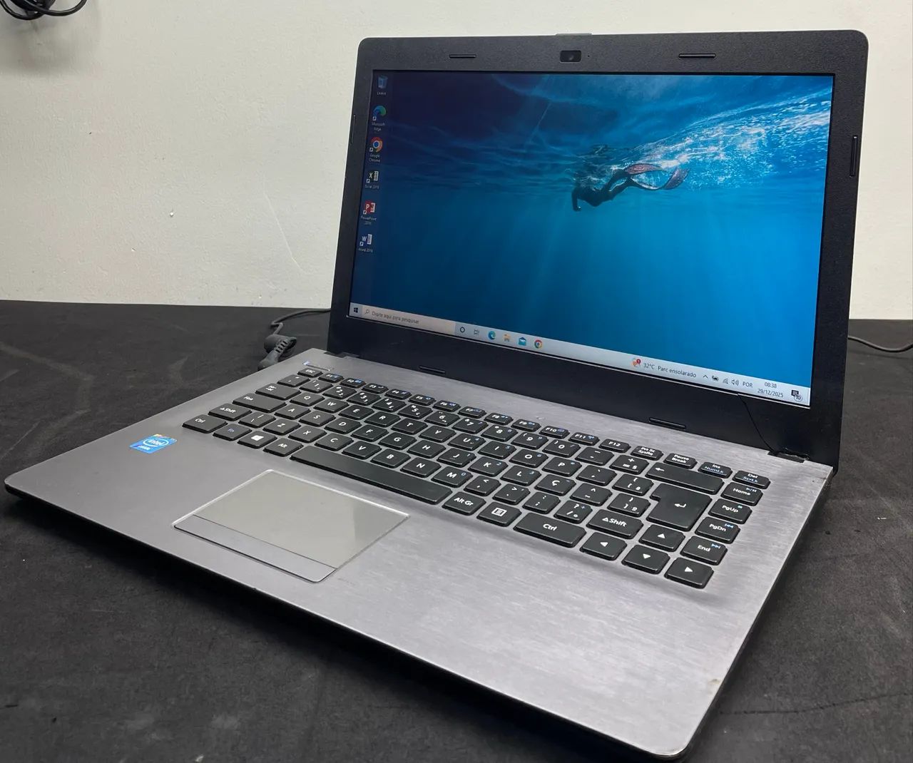 Notebook i3 - SSD240 - 4GB RAM  - Foto 4