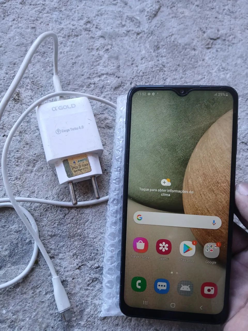 Samung a 12 