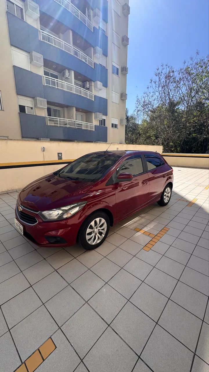 Chevrolet Onix Hatch LT 1.4 8V Flex Mec. 4P 2018 - Foto 5