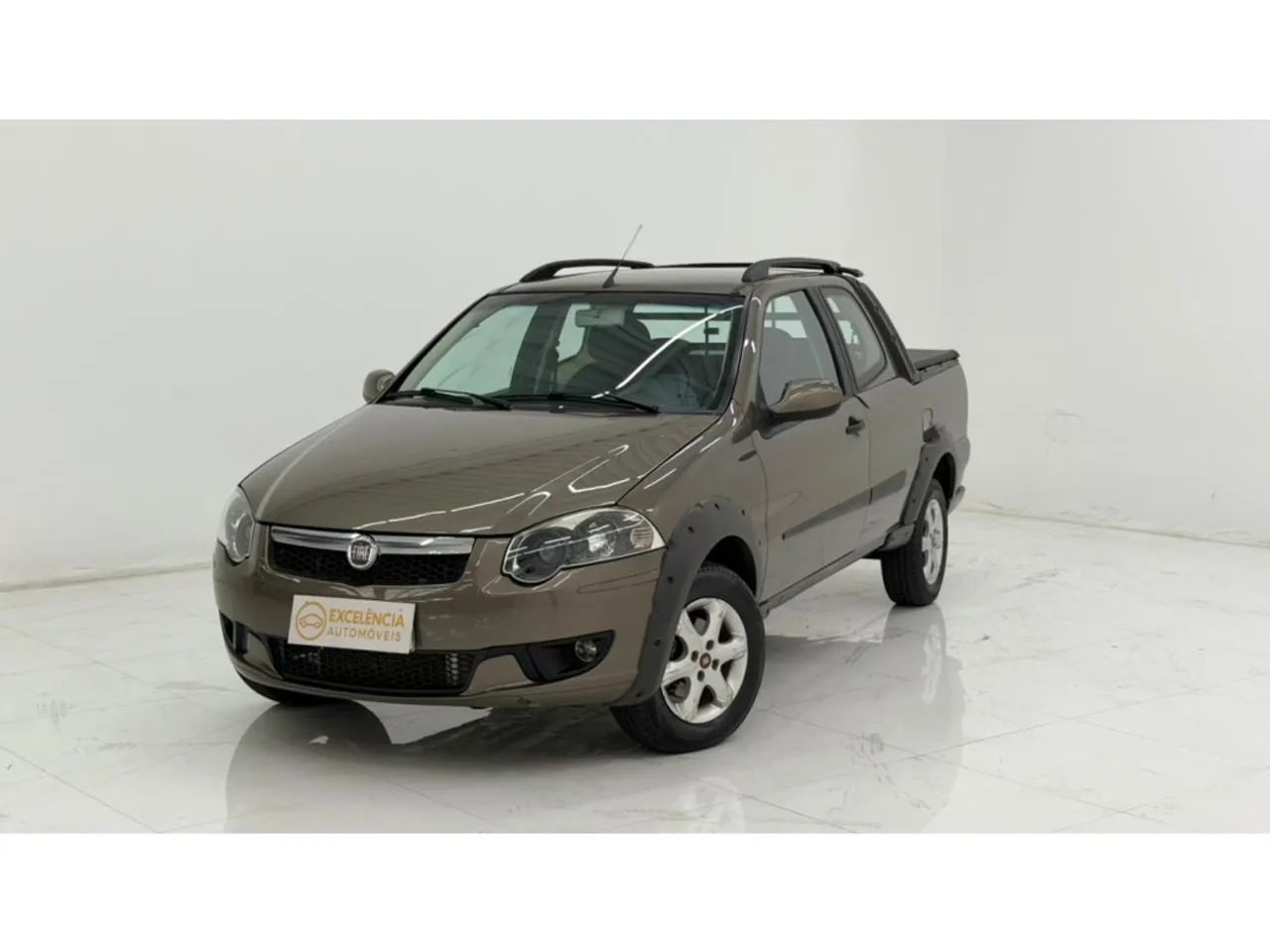 Fiat Strada 2013