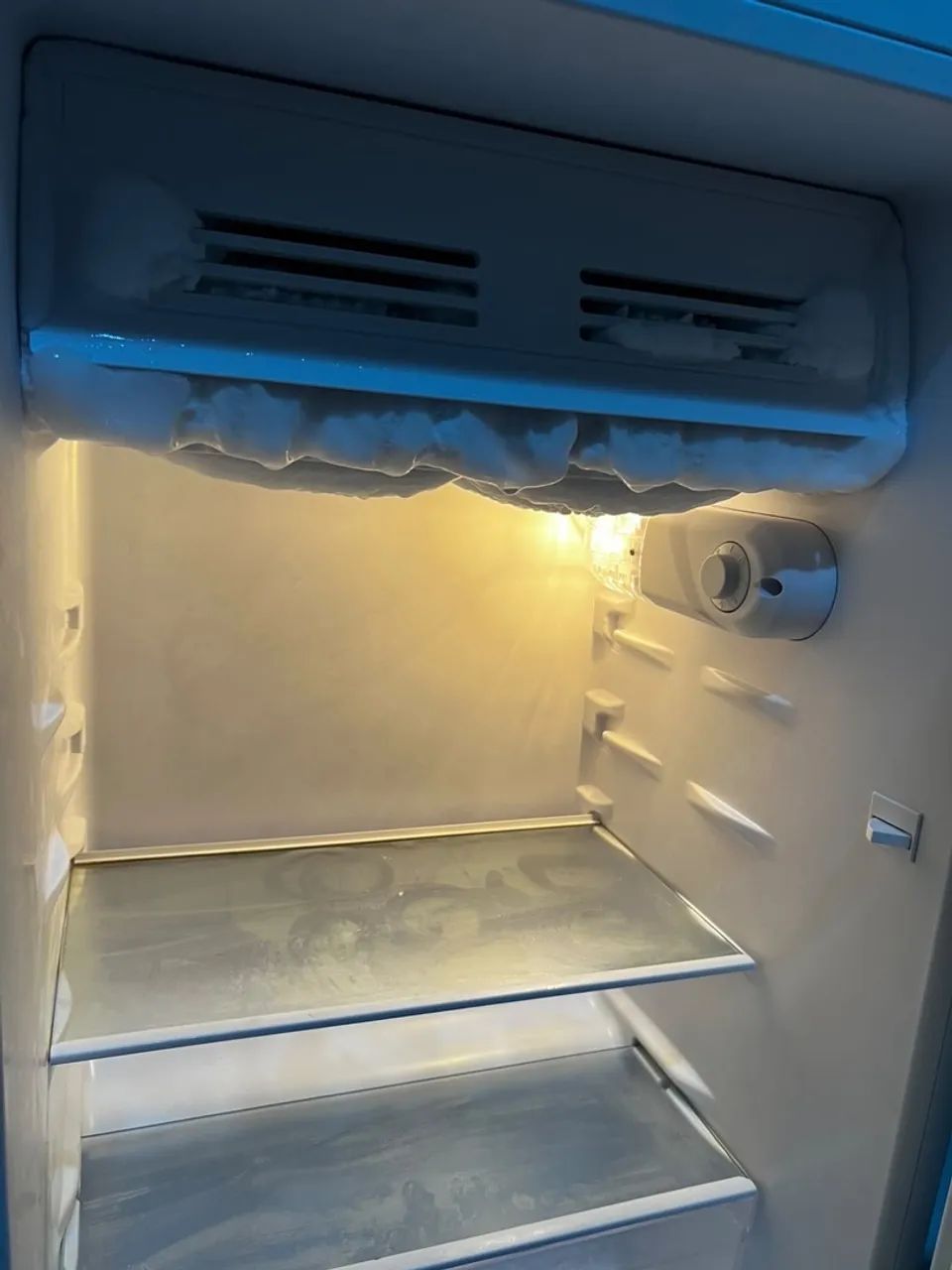 FRIGOBAR PHILCO 93L ? EXCELENTE ESTADO - Foto 3