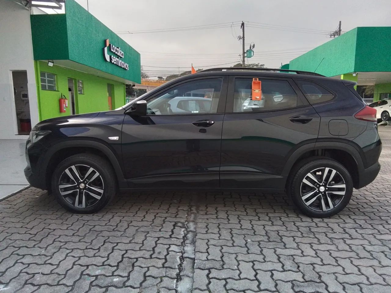 Chevrolet Tracker 2024 photo 2