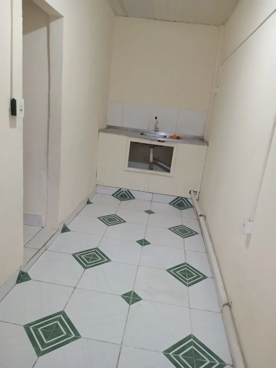 Aluga-se imóvel (casa) - Foto 2