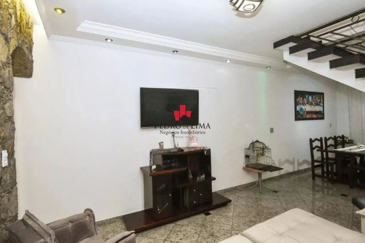 Sobrado com 3 quartos sendo 1 suíte e 2 vagas na Vila Formosa - Foto 4