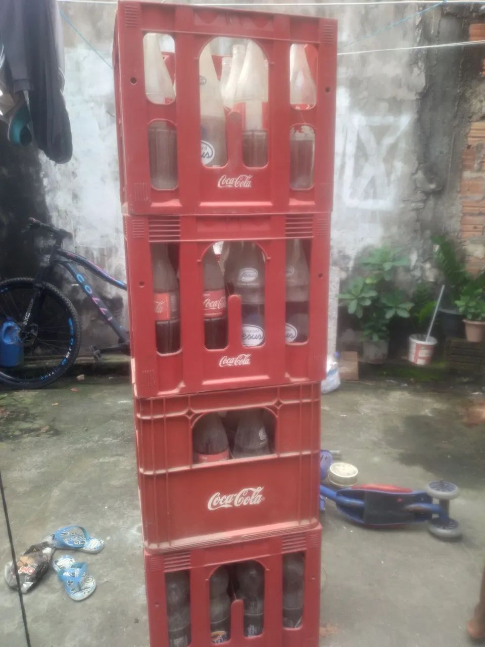 Vasilhames de  cerveja completa e de coca cola de 1l e 2l e ks - Foto 3