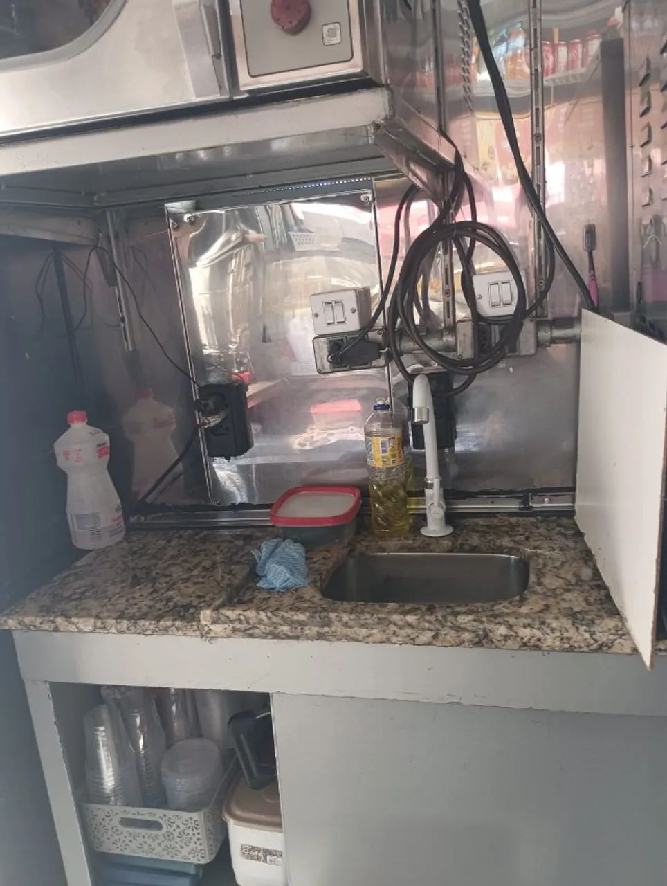 QUIOSQUE REVESTIDO DE AÇO EM INOX  - Foto 4
