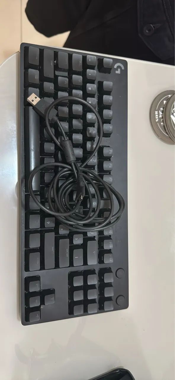 Teclado Logitech G Pro - Foto 2