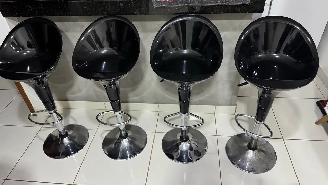 Banqueta de balcão 