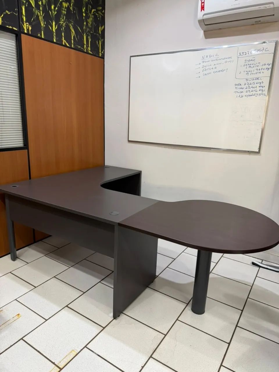 MESA ESCRITÓRIO
