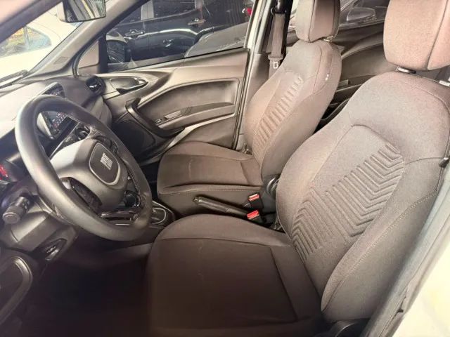 Fiat Cronos Drive 1.3 8V Flex Aut. 2023 - Foto 5