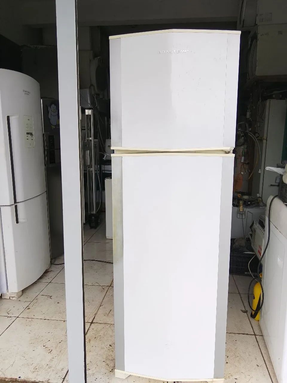 Geladeira Brastemp 127 volts funcionando perfeitamente - Foto 5