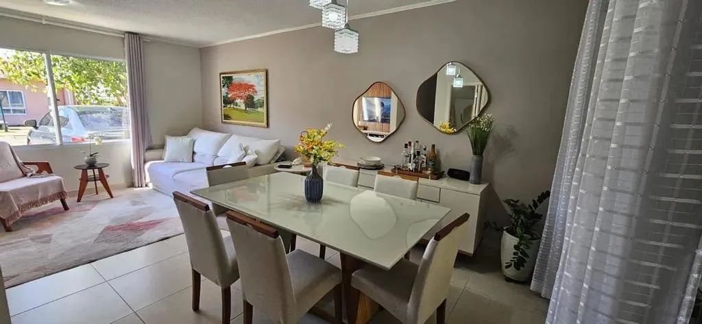 Casa à venda em Cotia, Jardim Petrópolis, com 3 quartos, com 84 m², Bosques da Villa