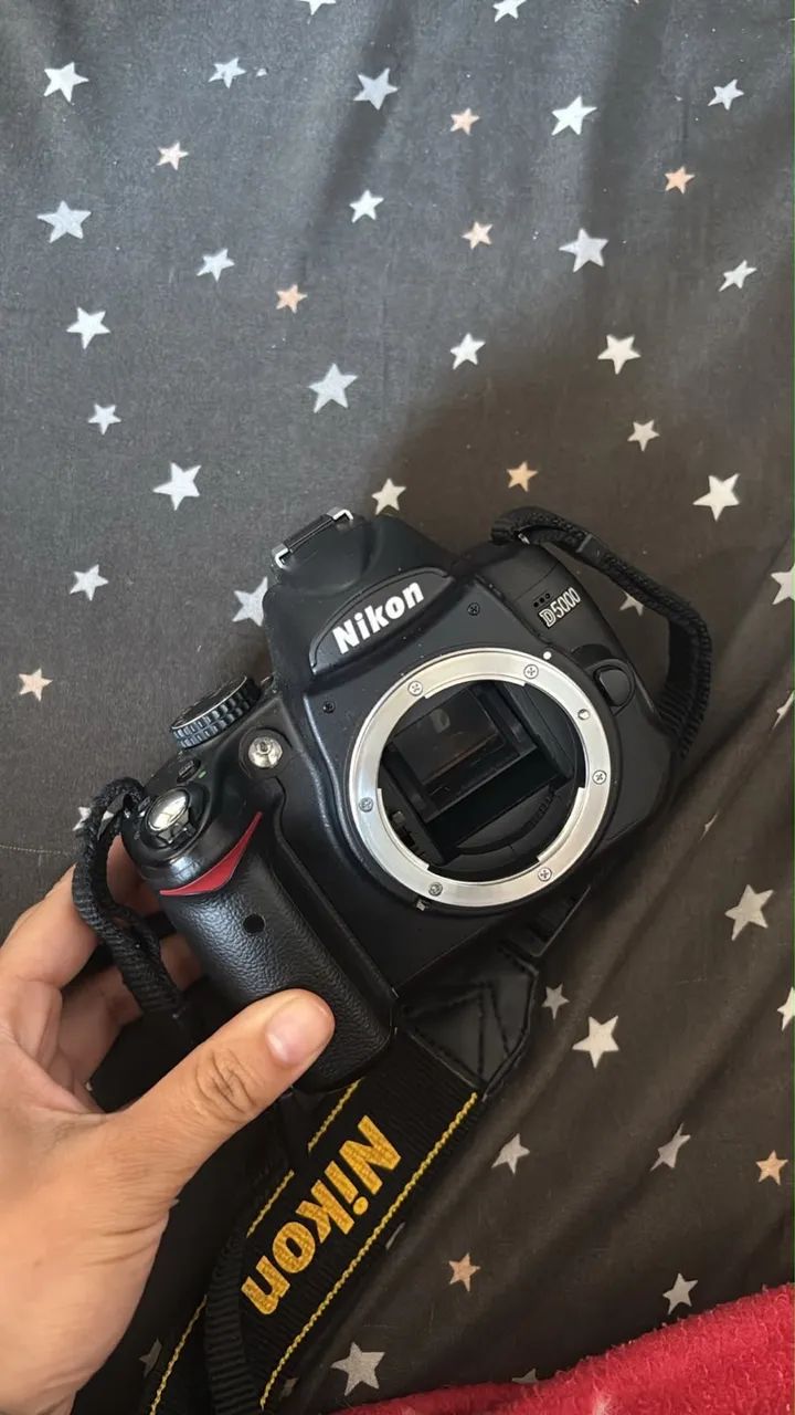 Vendo câmera Nikon D5000