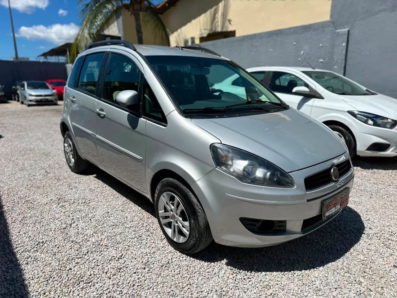 Fiat Idea Attractive 1.4 Fire Flex 8V 5P 2012