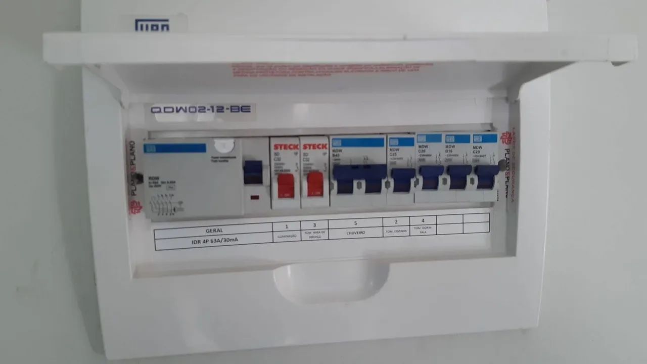 Eletricista Interlagos e Adjacências 