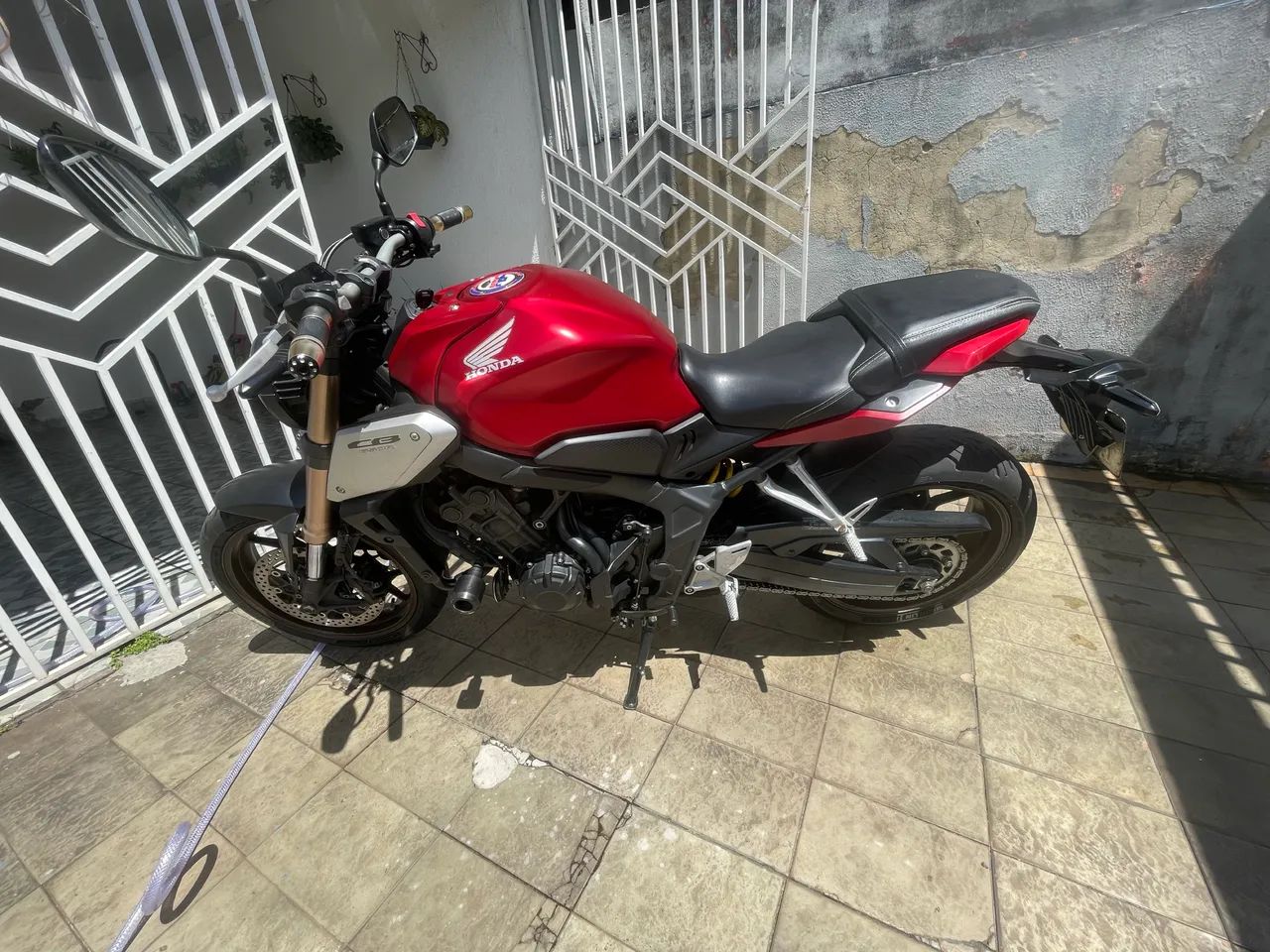 CB 650R - Foto 5