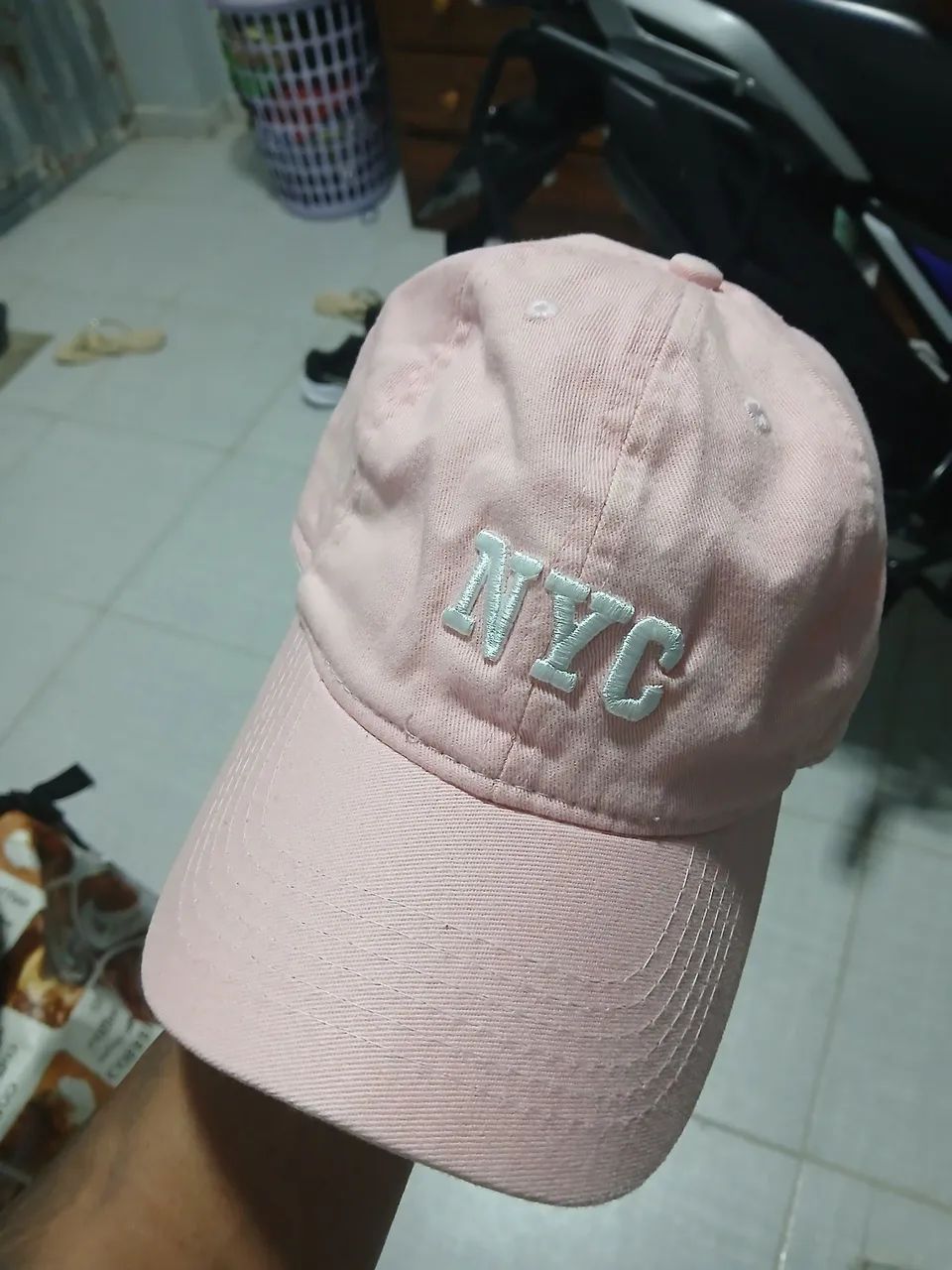 Boné rosa padrão NYC