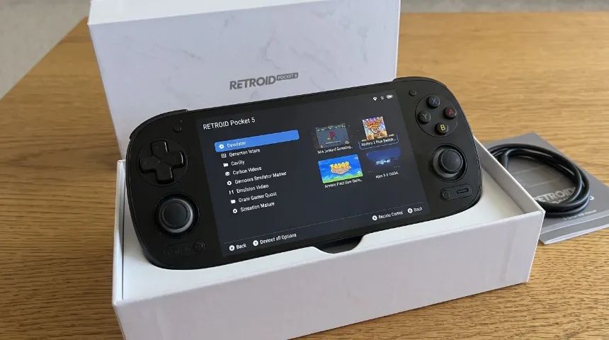 Retroid Pocket 5 12Gb RAM 