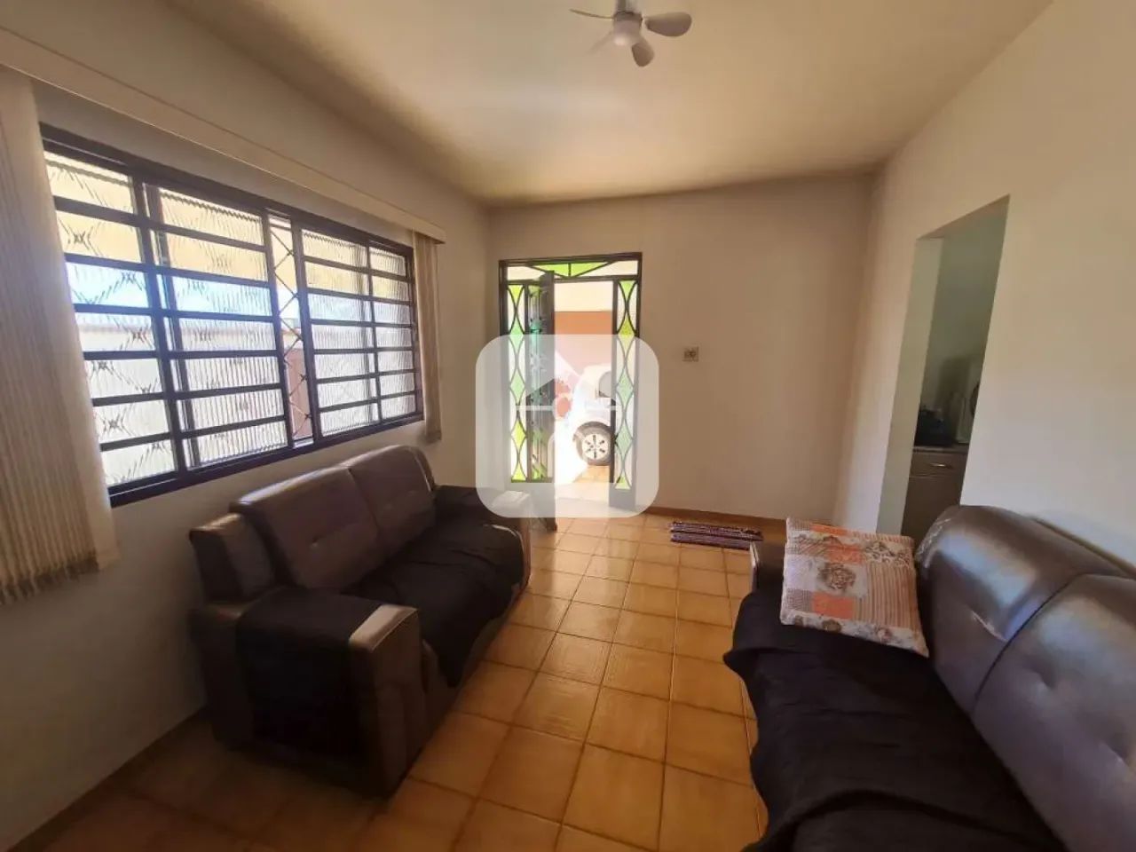 Casa á venda bairro Osvaldo Rezende - Foto 4