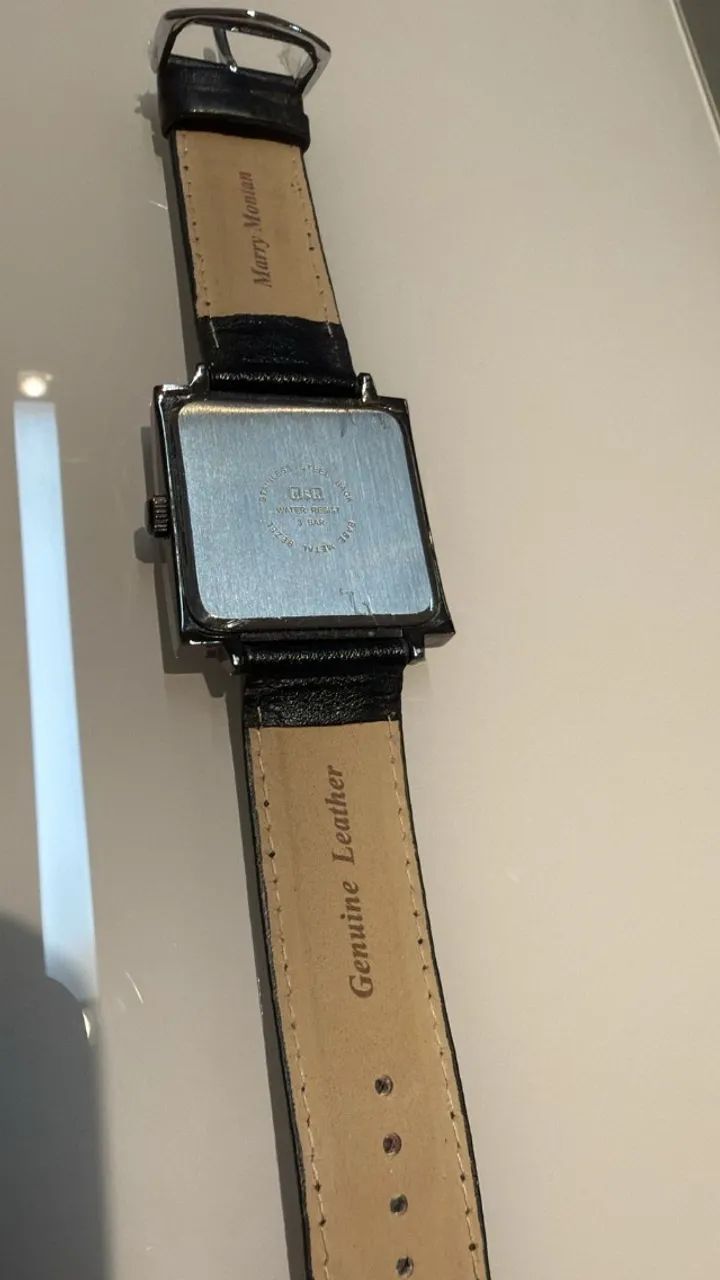 Relógio Q&Q Quartz com pulseira e bateria nova. - Foto 4