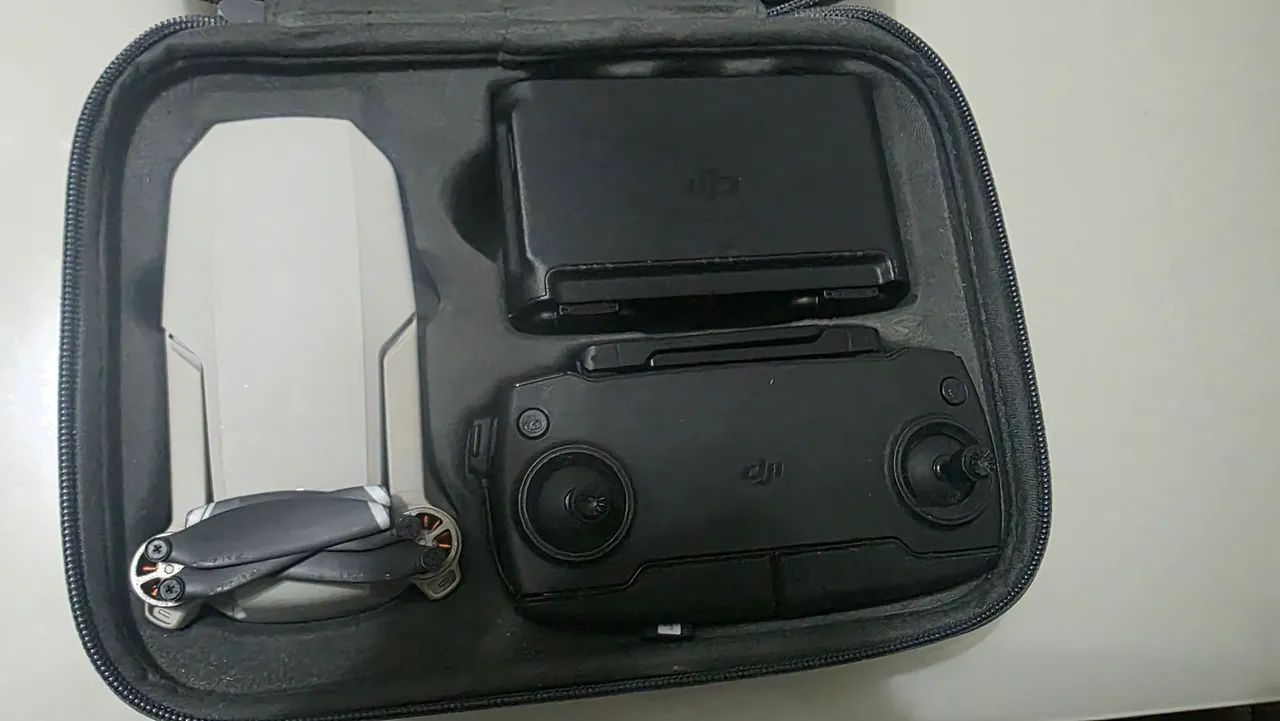 Mavic mini Fly more Combo 3 baterias com protetor de hélices na Caixa  - Foto 4