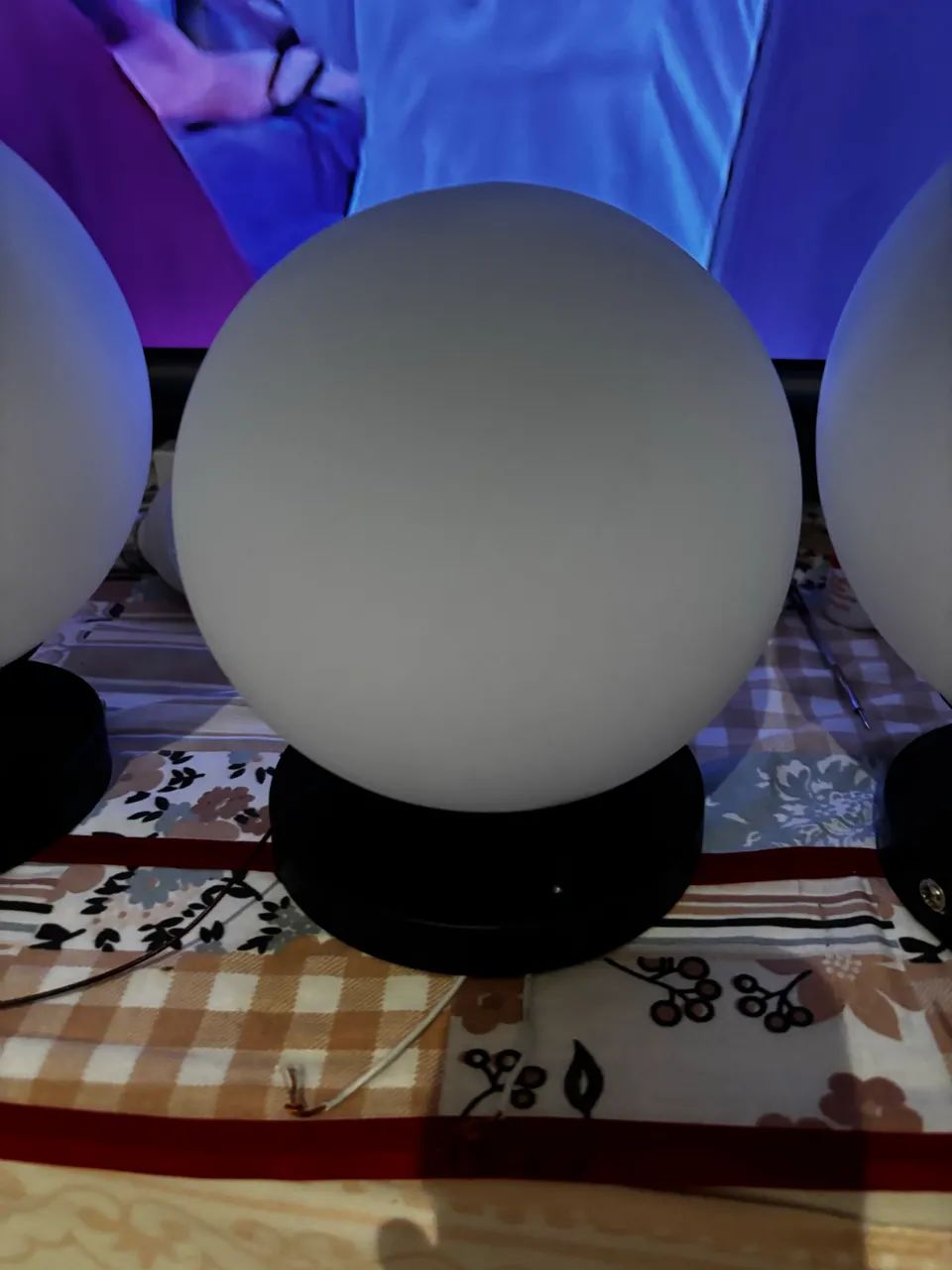Vendo 3 luminárias Globo ? - Foto 2
