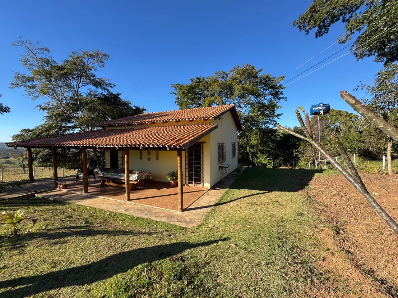 Chácara em Bonfinópolis 2 km da cidade porteira fechada 