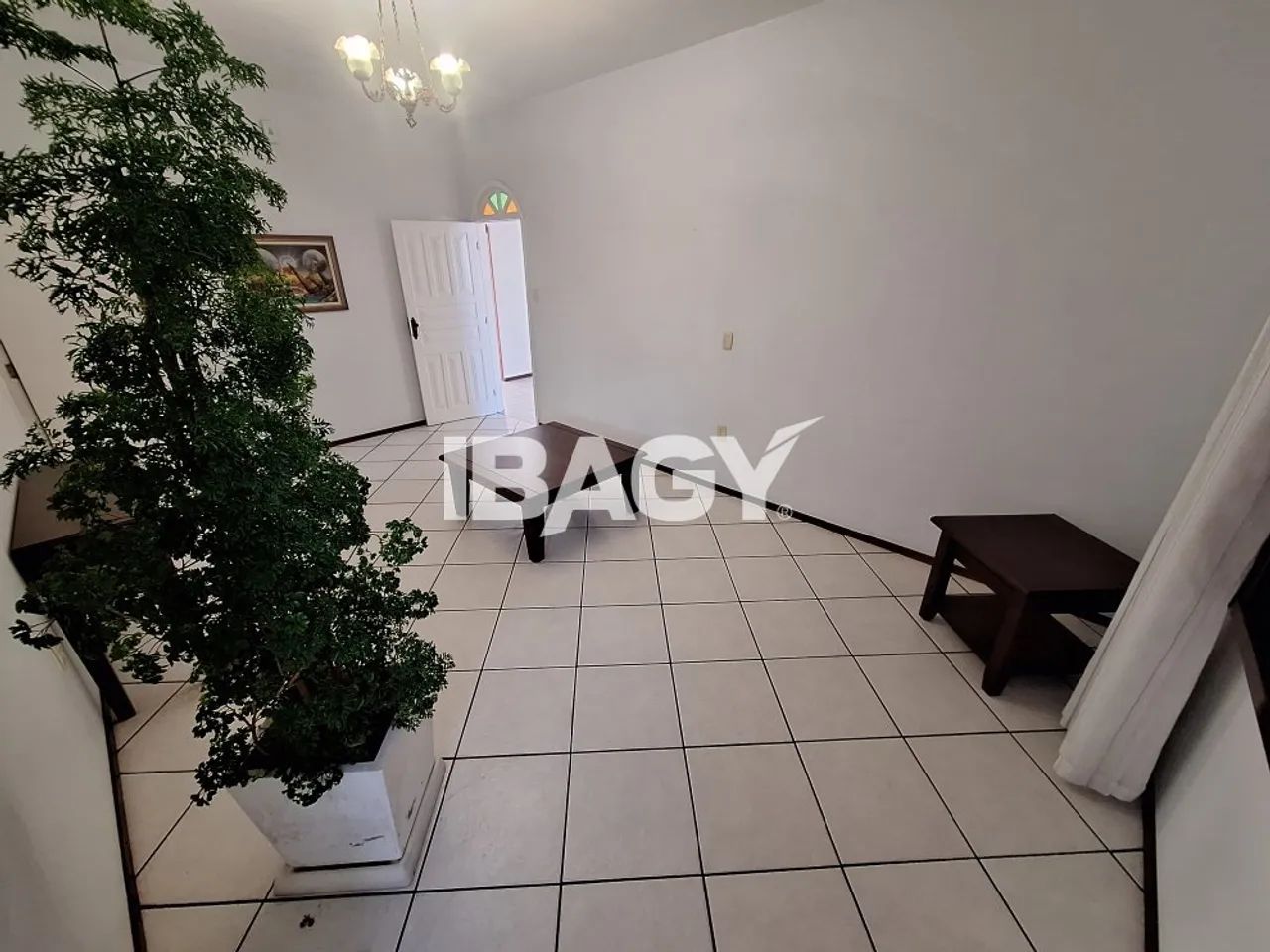Excelente Casa 4 dormitório(s) em Praia Comprida - São José - Foto 5