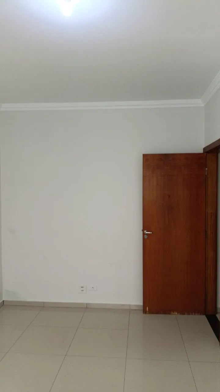 Casa 2 quartos 80m² para alugar em Jardim Aurora - Maringá - PR - Foto 2