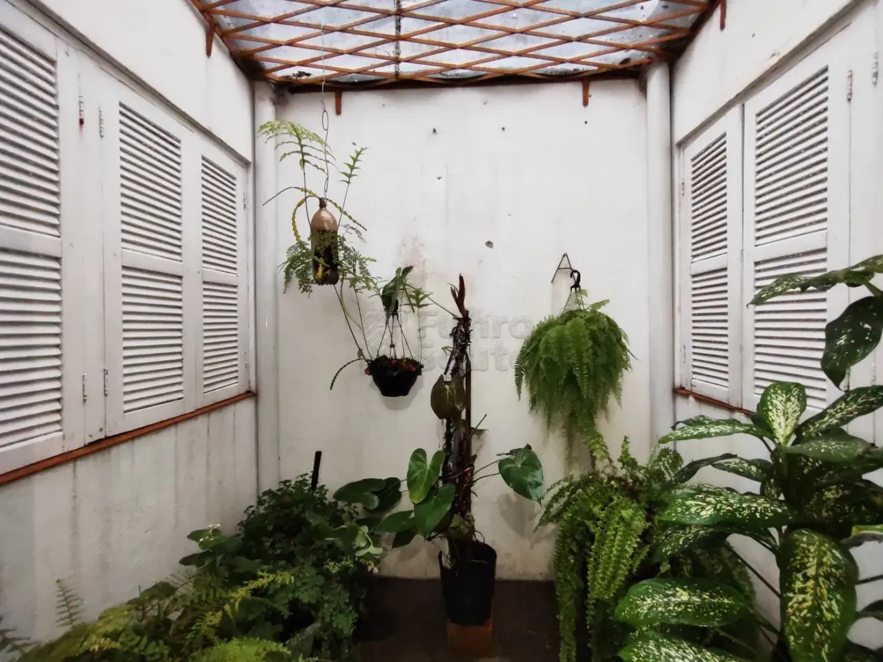 Casa à venda no Centro próximo a Juscelino Kubitschek, 2 dormitórios! - Foto 5