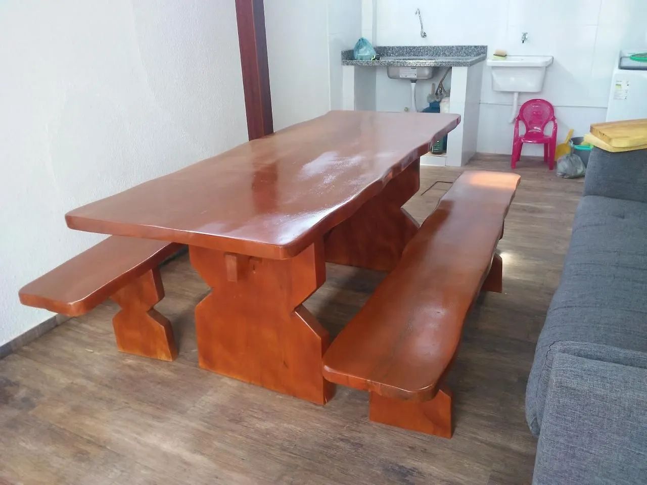 Mesa rustica de madeira de primeira qualidade interessado chama nó ZAP *