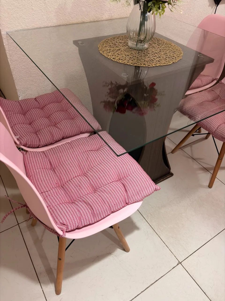 Mesa de jantar com 4 cadeiras  - Foto 2