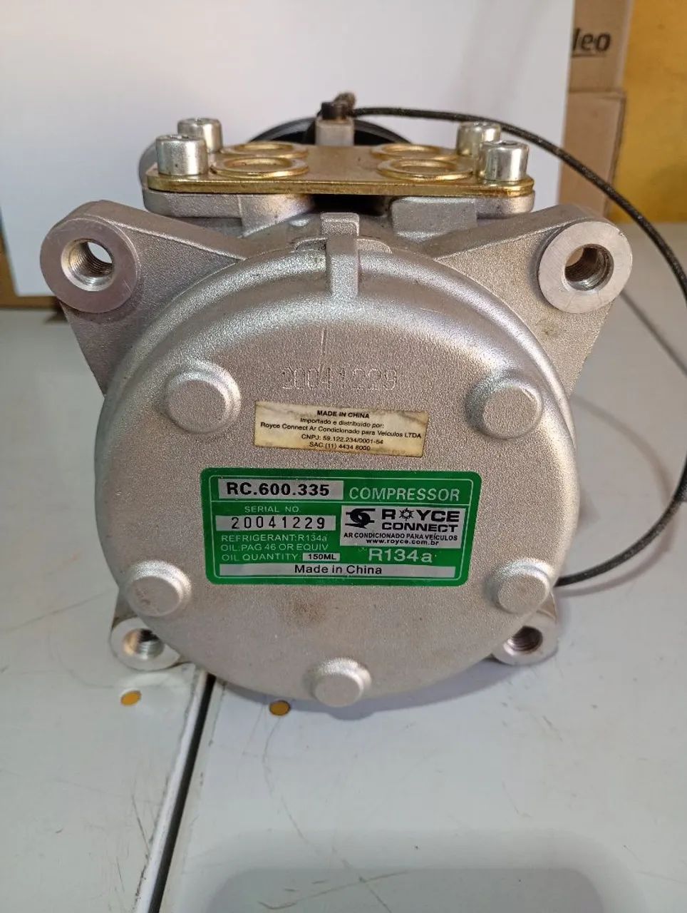 Compressor de Ar Condicionado 24V - Novo<br>Marca: Royce Connect