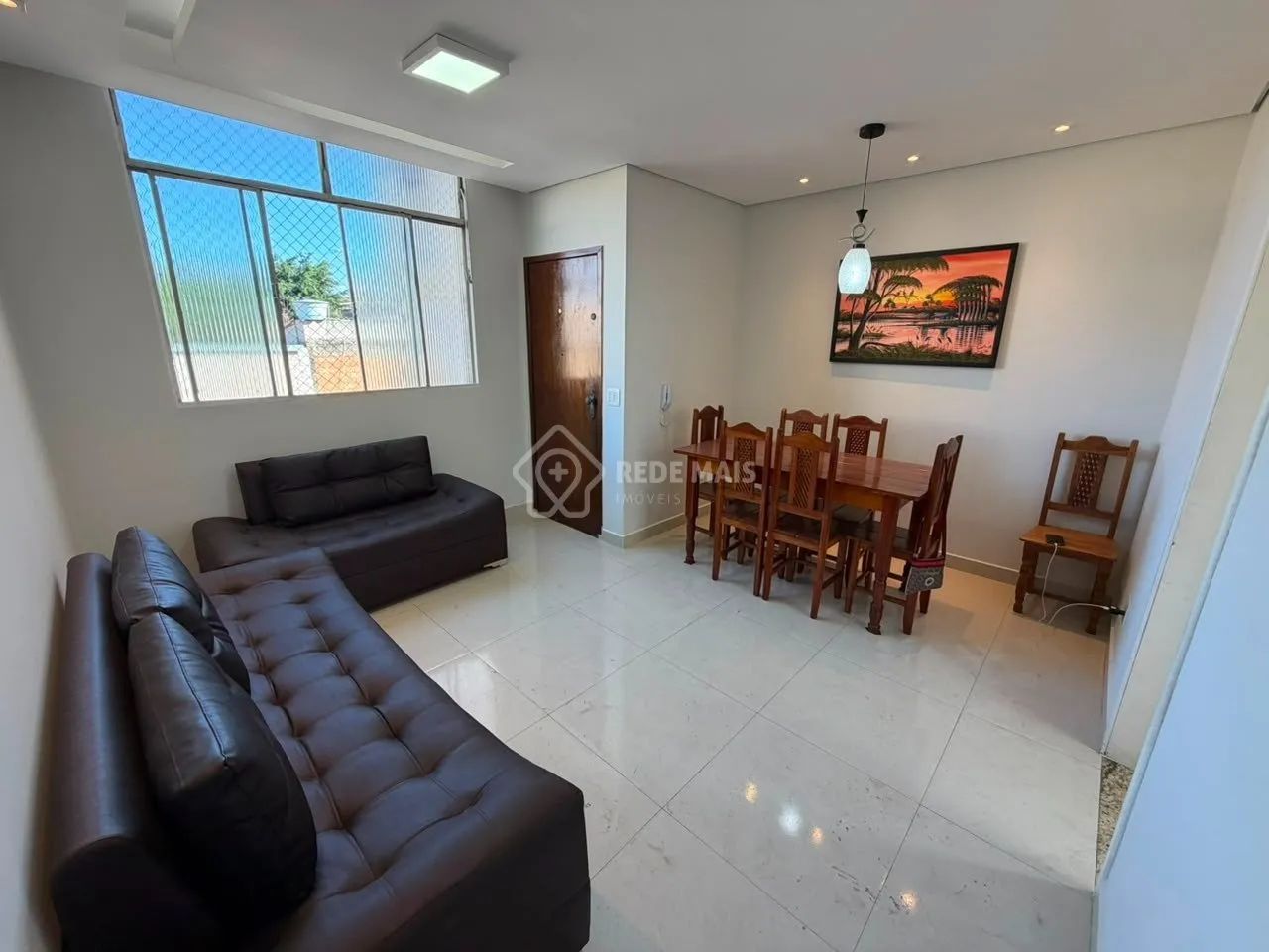 Apartamento de 03 quartos mobiliado no Novo Eldorado