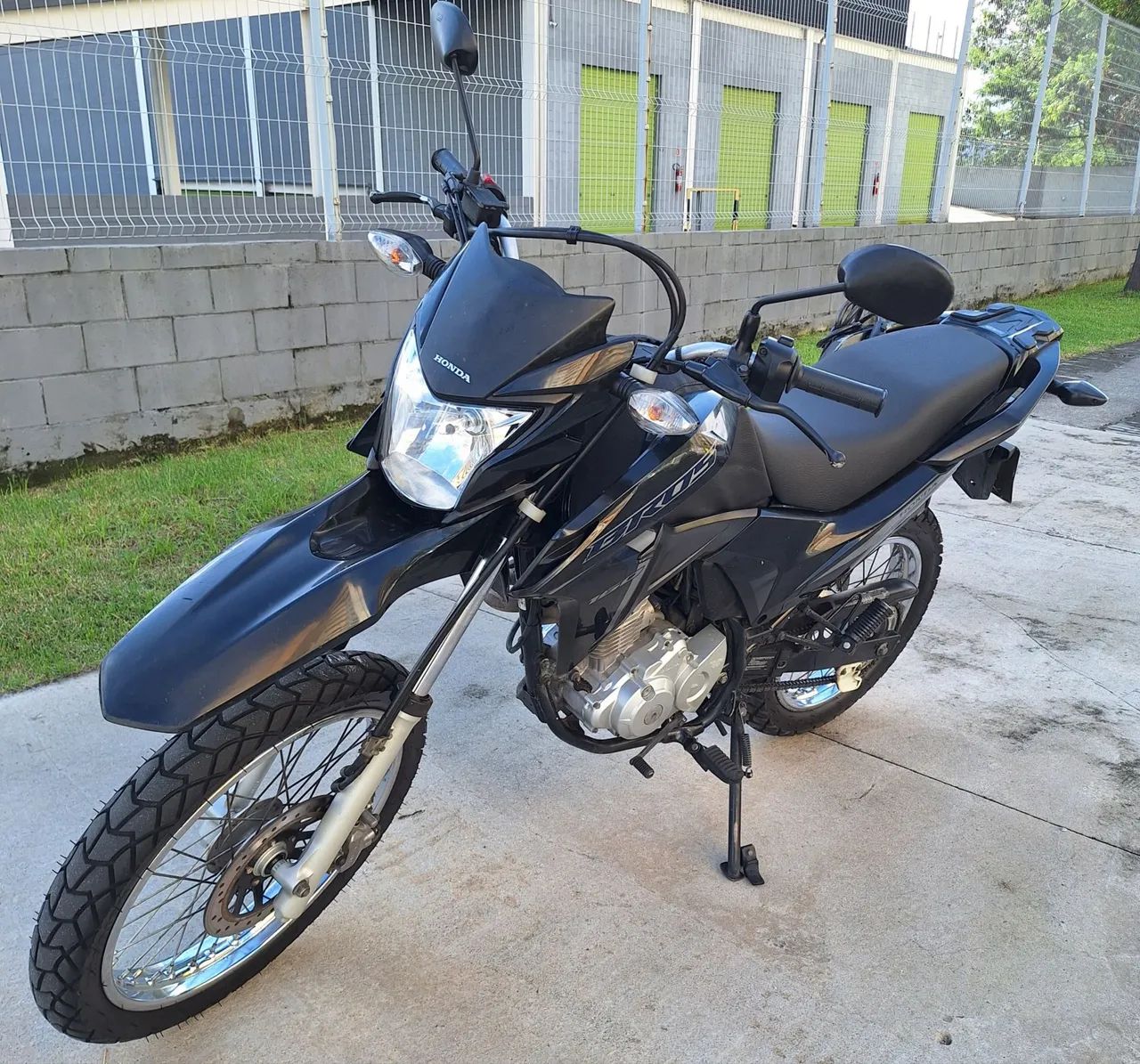 Bros 2024 excelente  - Foto 2