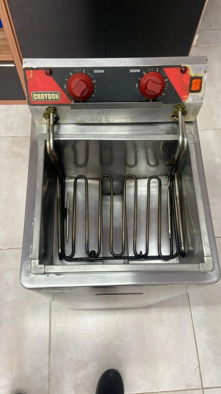 Fritadeira Elétrica 8000w Óleo Zona Fria Croydon