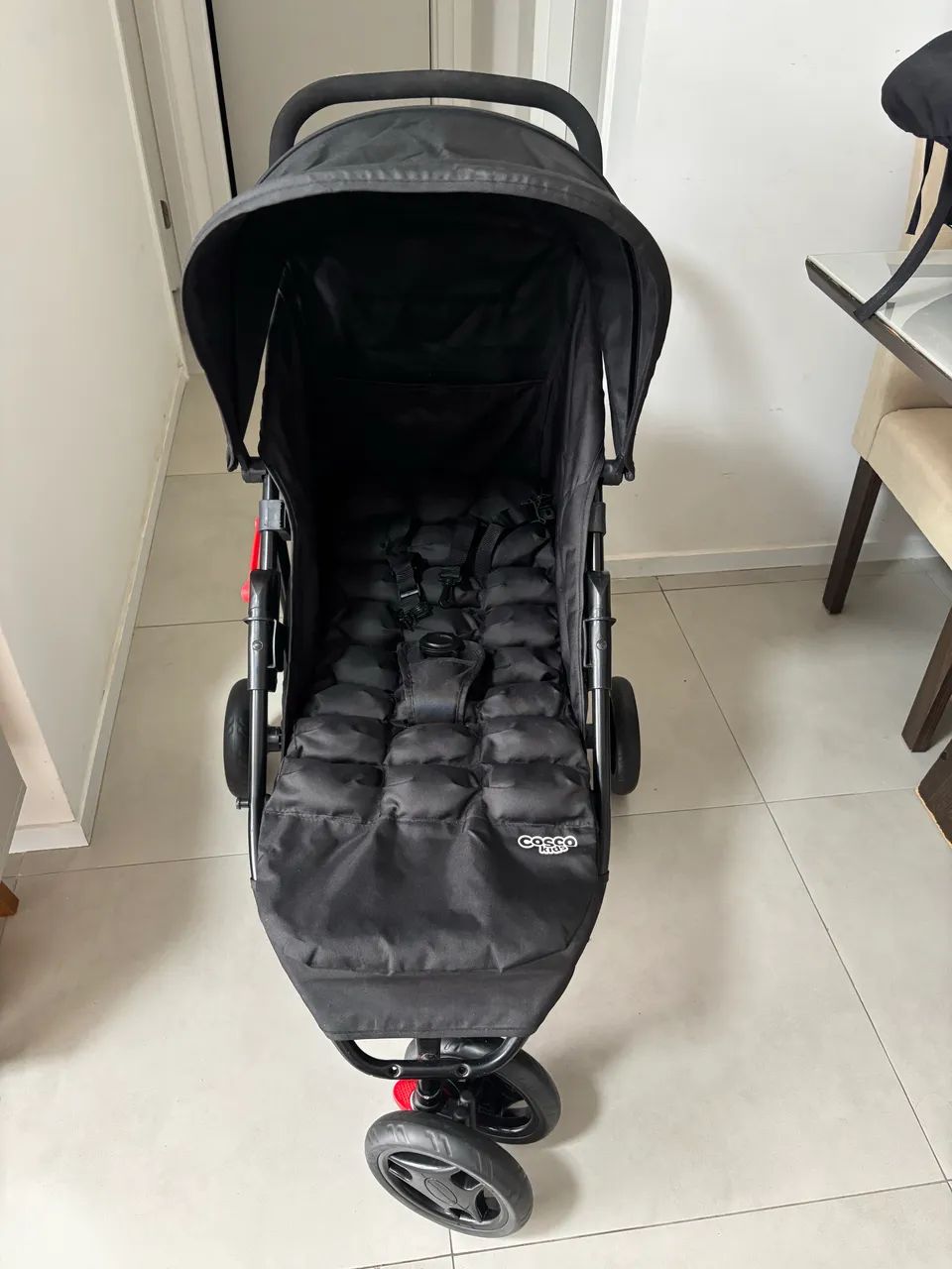 Carrinho de bebê + Bebê conforto